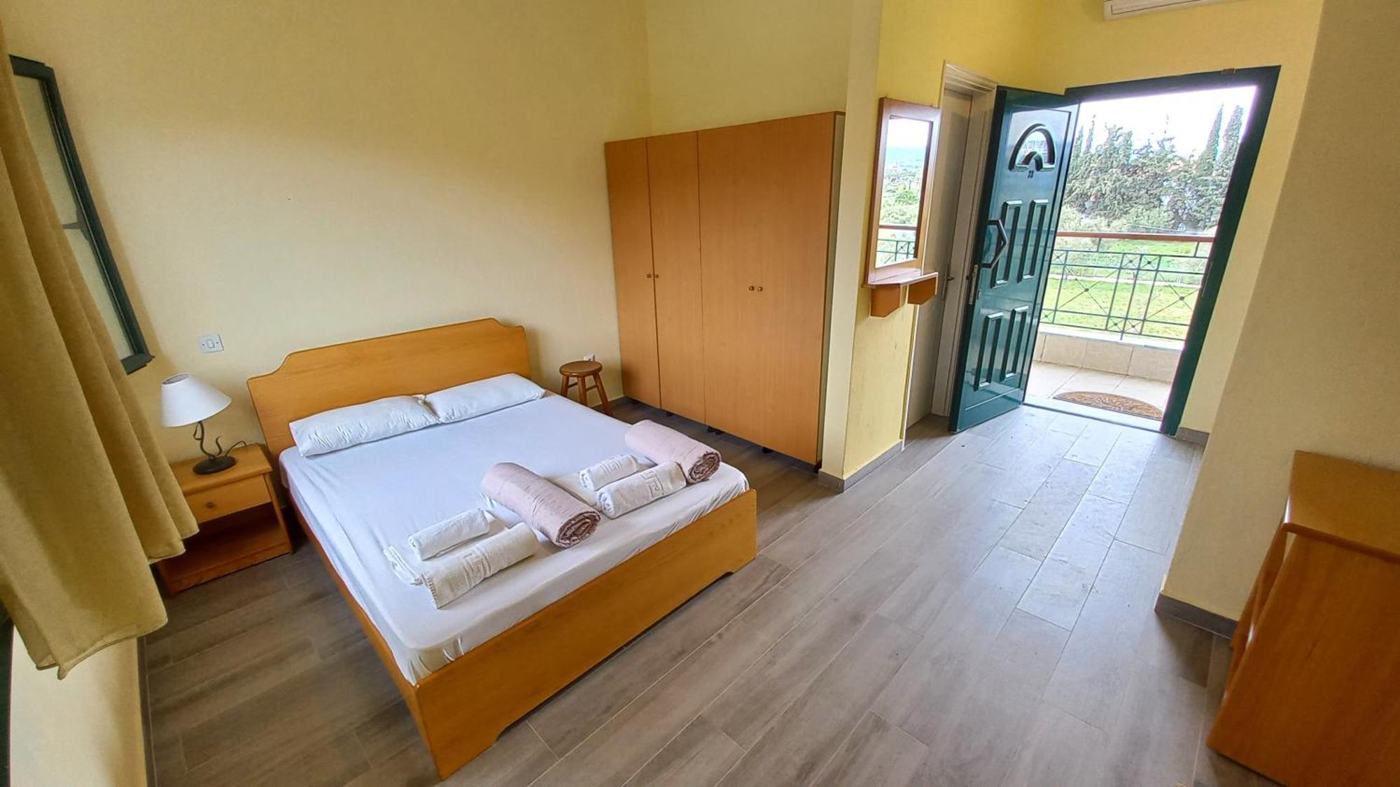 Sapfo Beach Studios Nikiti  Exterior foto