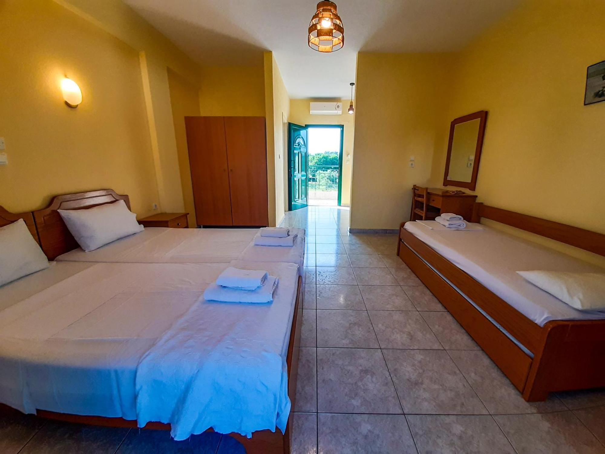 Sapfo Beach Studios Nikiti  Exterior foto